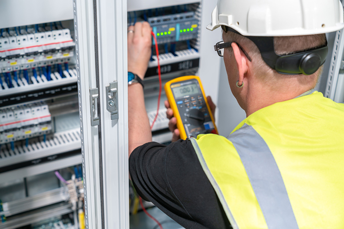 Elektroanlagen-Kontrolle bei EES Eichsfelder-Elektro-Service GmbH in Deuna